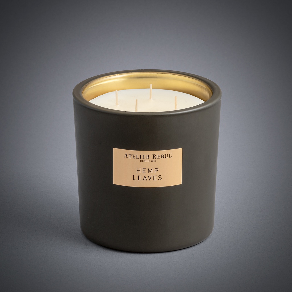 SCENTED CANDLE HEMP LEAVES XL 950 G | Atelier Rebul